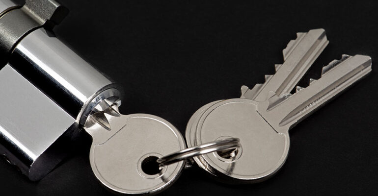 Cambio del cilindro de una cerradura