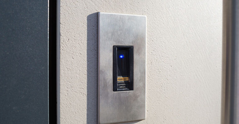 cerradura biométrica