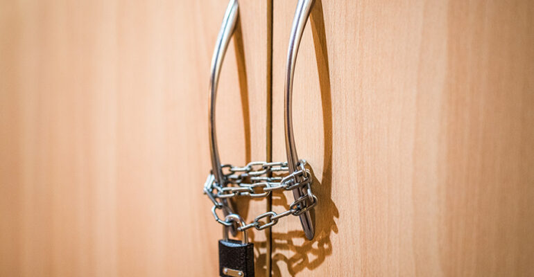 cerradura en alacena