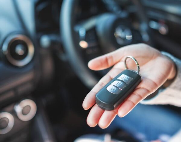 control remotod chevrolet HYQ4EA